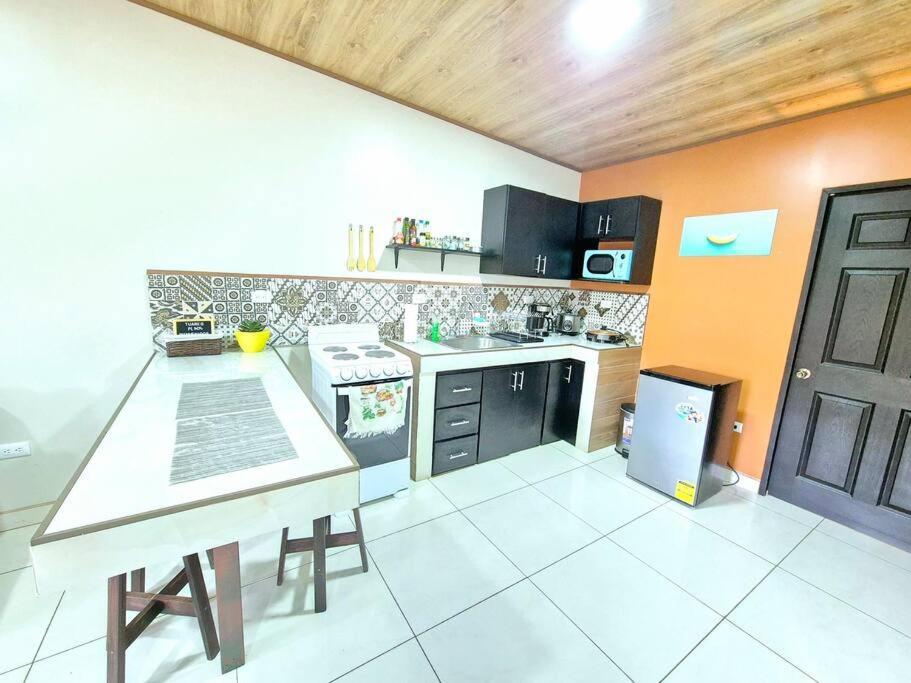 Apartamentos H Gonzalez #7 U #8 Alajuela Exterior photo